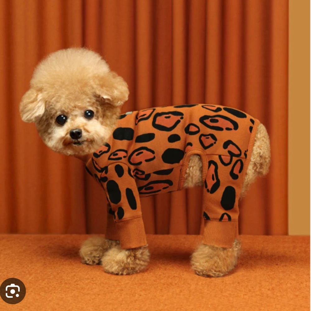 Huts and bay leopard fleece dog onesie pajama size small